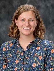 Bekah headshot